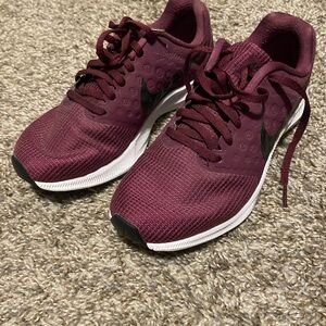 Nike Women's Burgundy Running Shoes